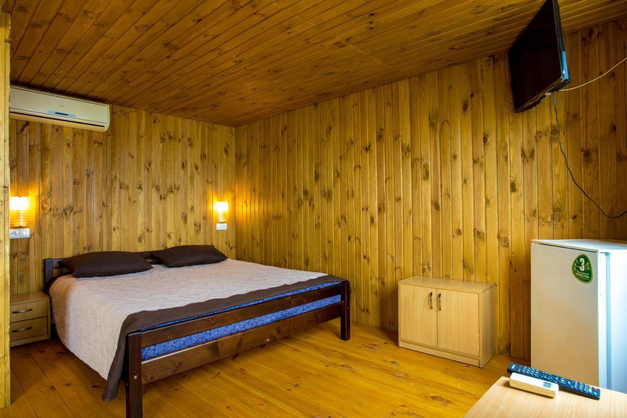 Hotel Б/О Pina Colada Otschakiw Exterior foto
